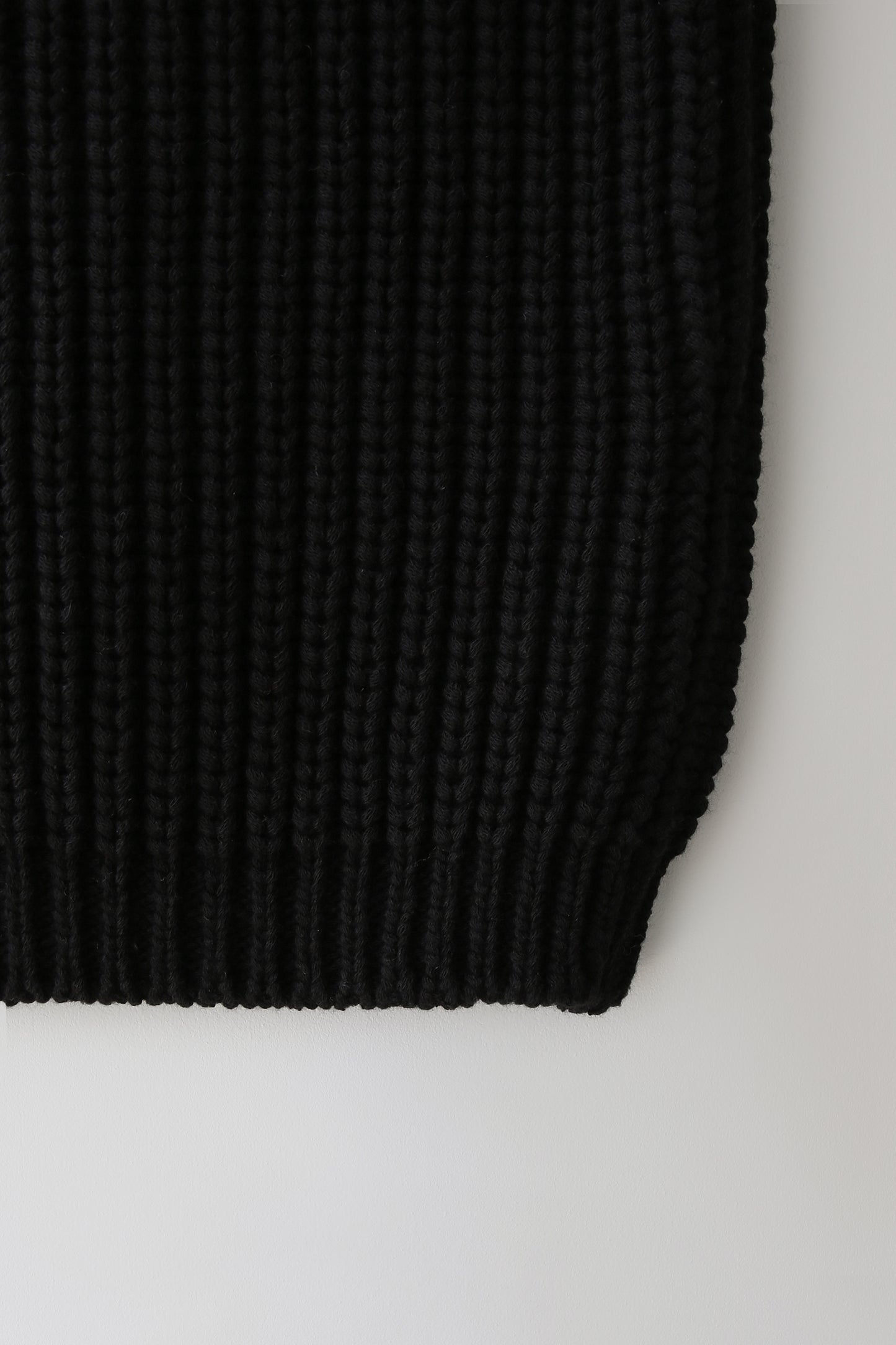 NOTHING WRITTEN - Jerry Knit Cami Top (Black)
