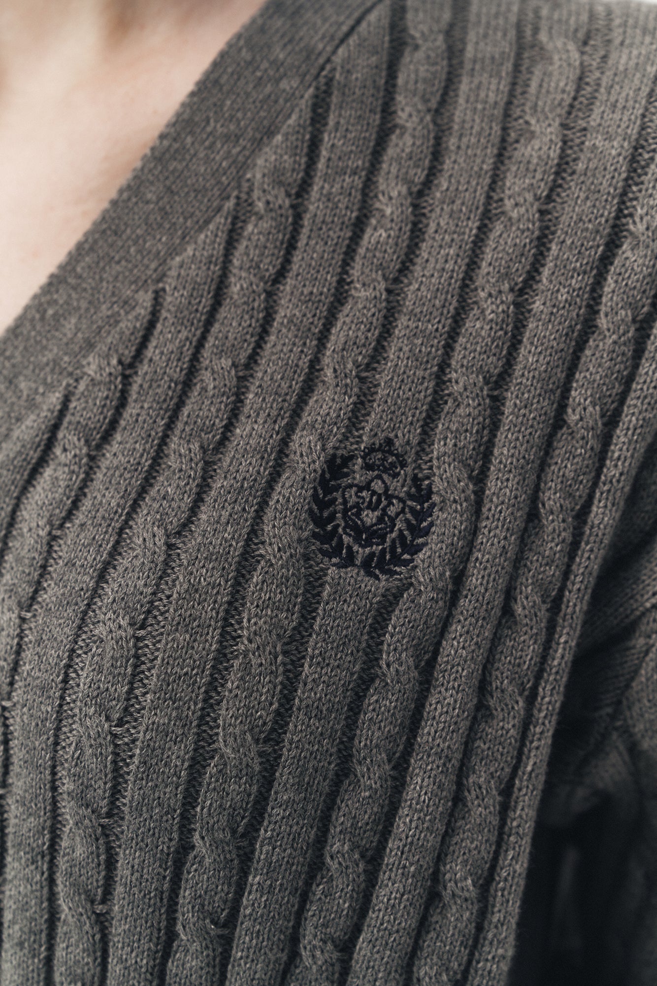 Crest Logo Cable Cardigan (Melange Grey)