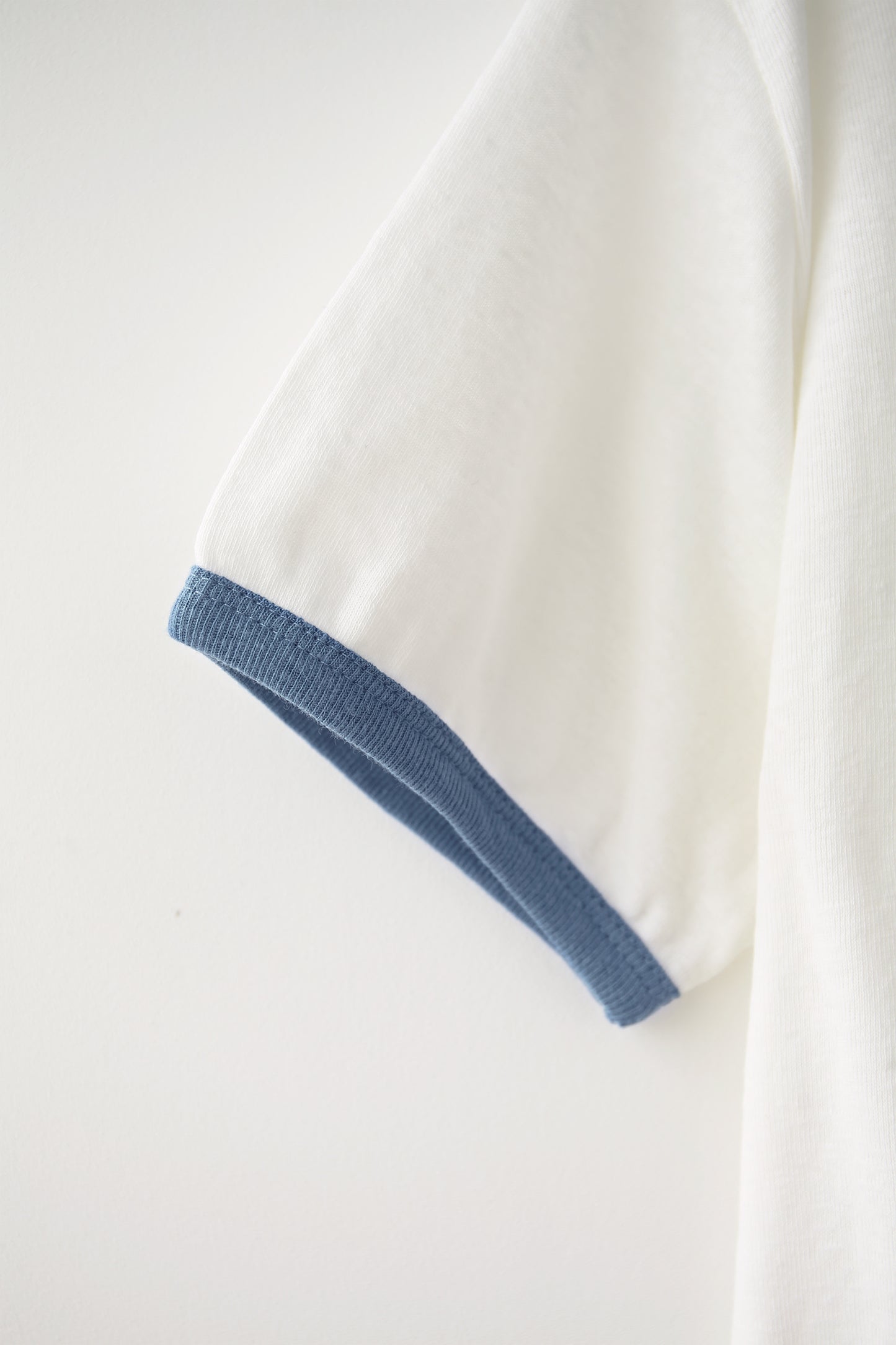 NOTHING WRITTEN - Baren Vintage T-Shirt (White)