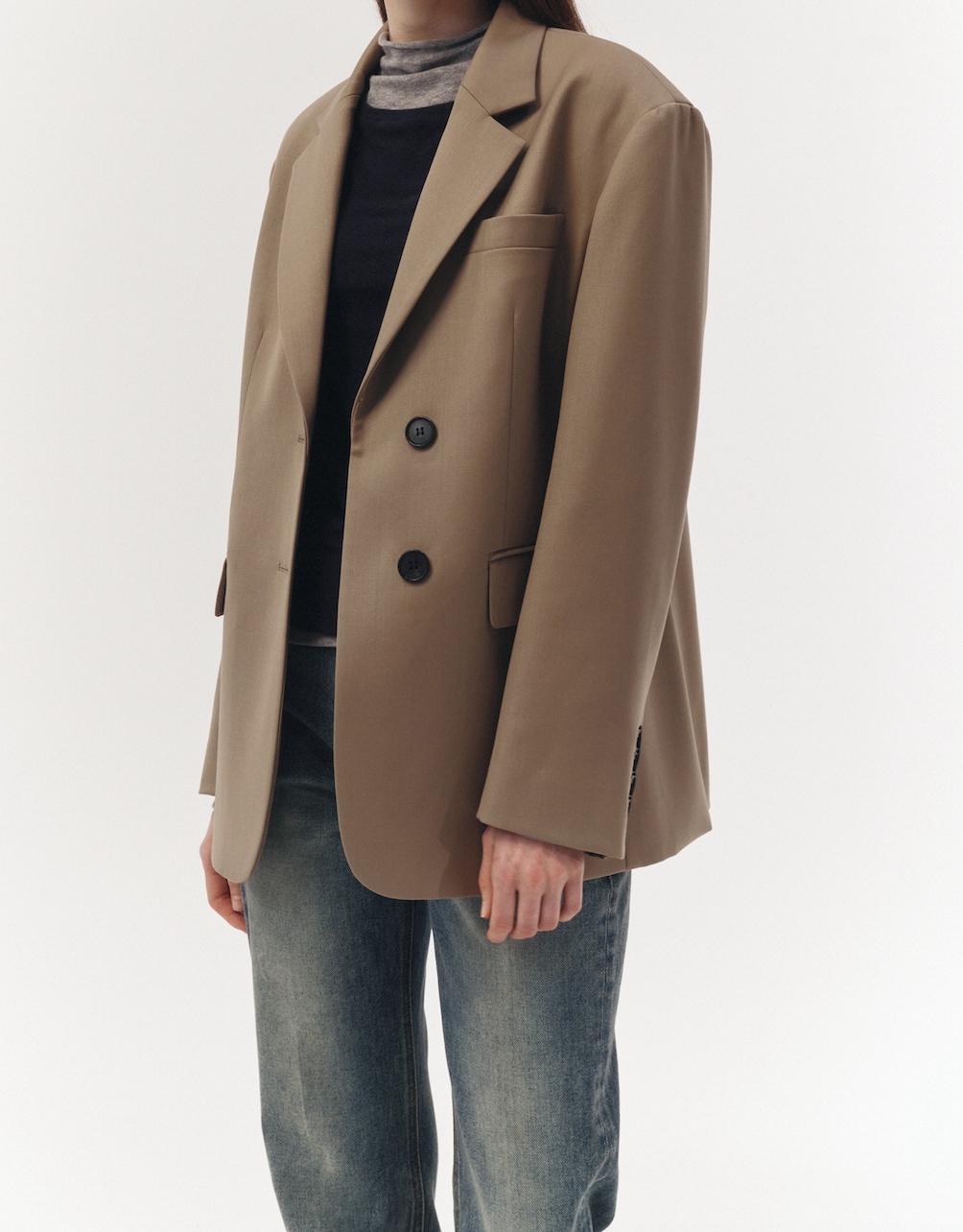 Essential 2 Button Wool Blazer (Sand Beige)